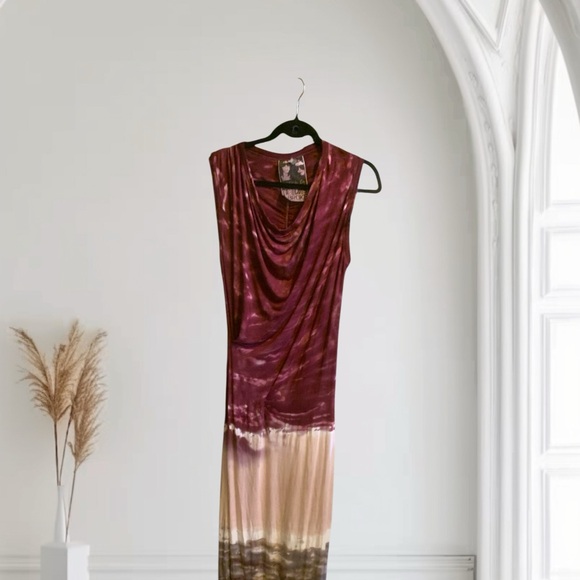Young Fabulous & Broke Burgundy and Beige Maxi Dress - Picture 1 of 9